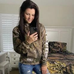 Luckless Outfitters Realtree Pullover Hoodie