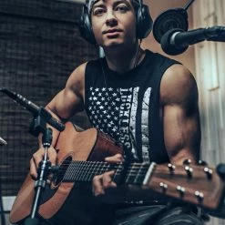 Luckless Outfitters Women Grunge Flag (Multiple Styles)