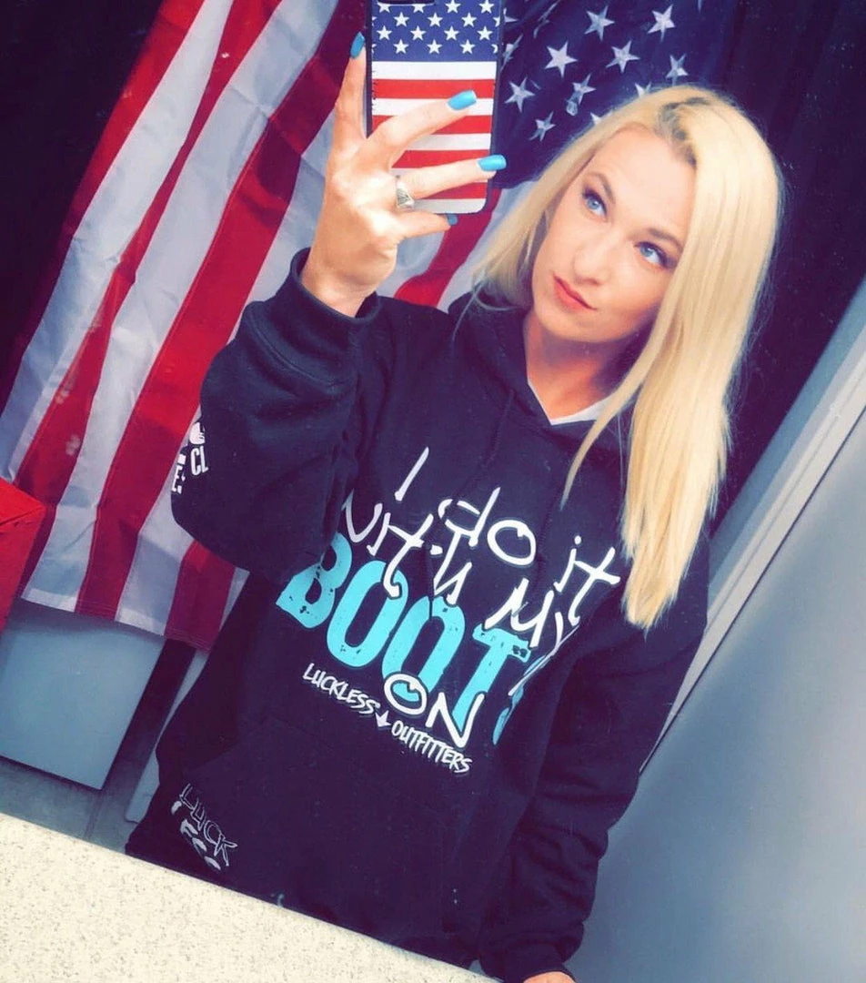 Outlet 🥰 Luckless Outfitters I Do It With My 🥾 Boots On (Multiple Styles) 🧨 6 Luckless Outfitters I Do It With My Boots On (Multiple Styles)